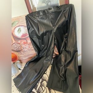 NWT Eloquii Faux Leather Pants Black Sz 20 Wide Leg Chic